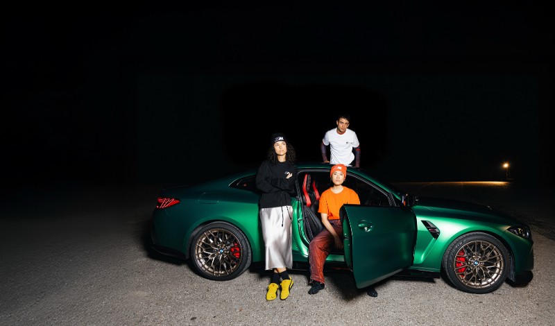 photo_text_left_right_new32002